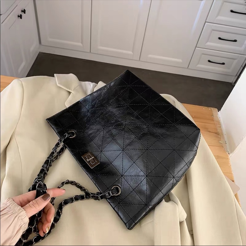 New Black / Wine purse bag